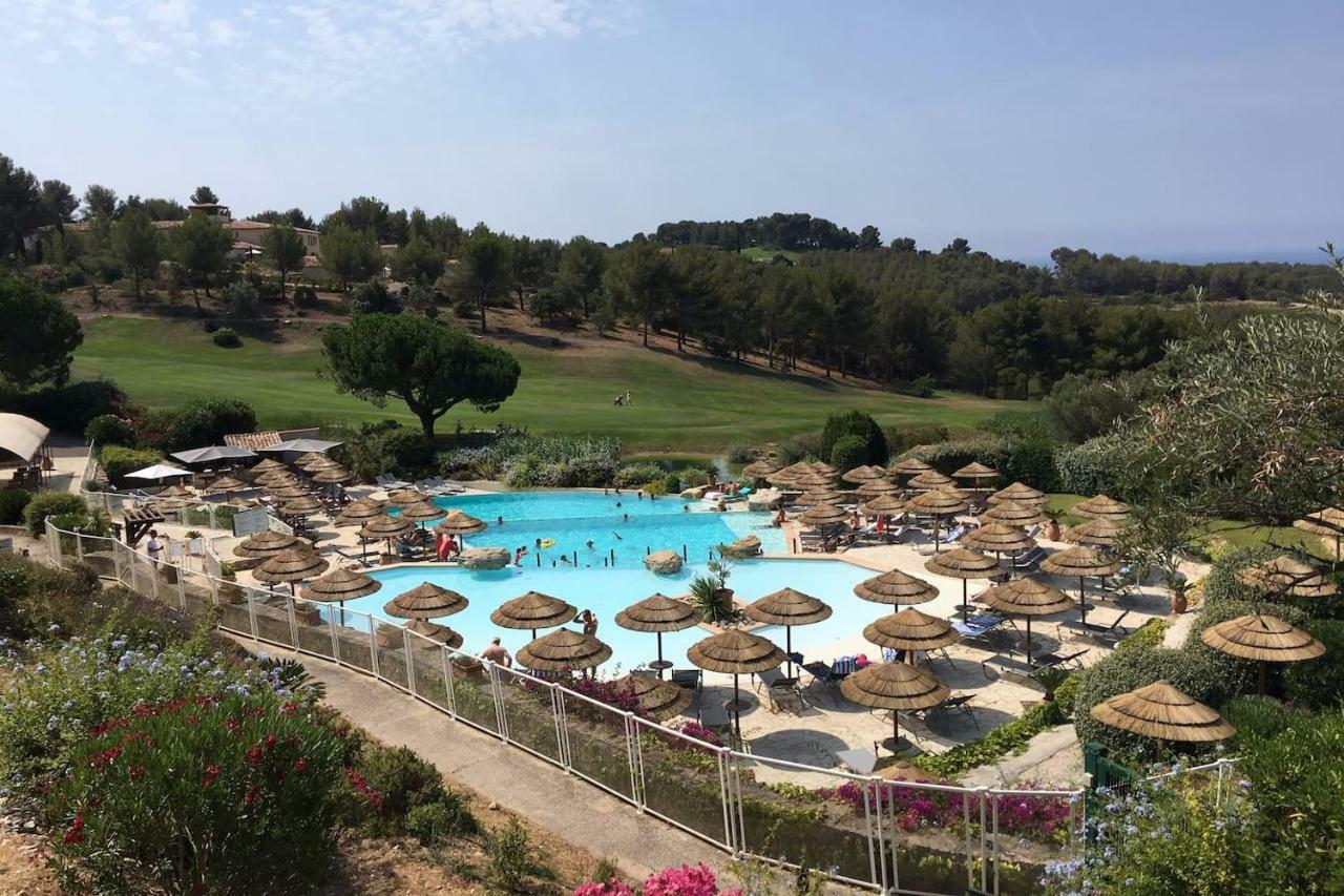 Hameau Des Amandiers-Vue Mer & Golf Saint-Cyr-sur-Mer Exterior foto