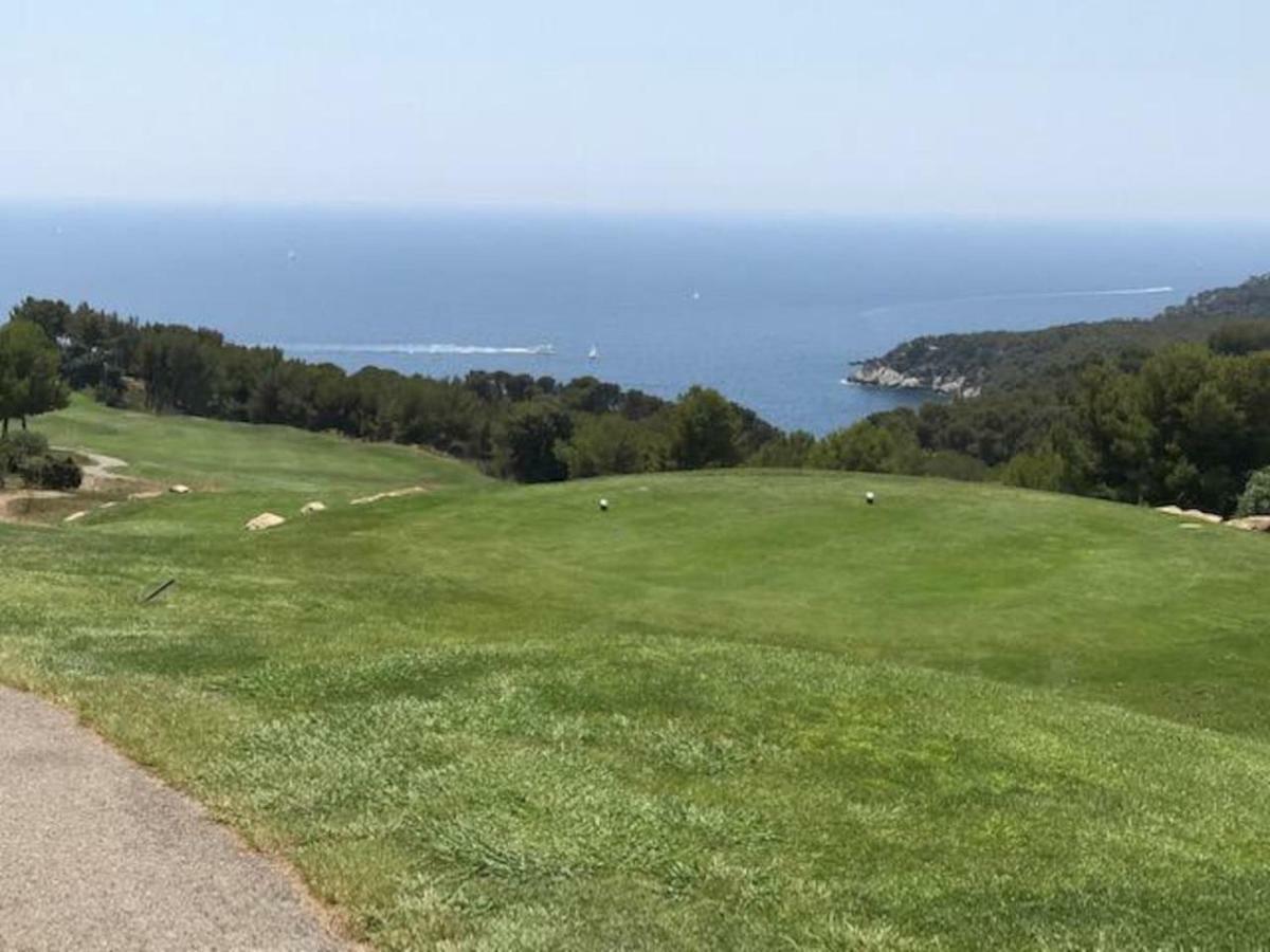 Hameau Des Amandiers-Vue Mer & Golf Saint-Cyr-sur-Mer Exterior foto